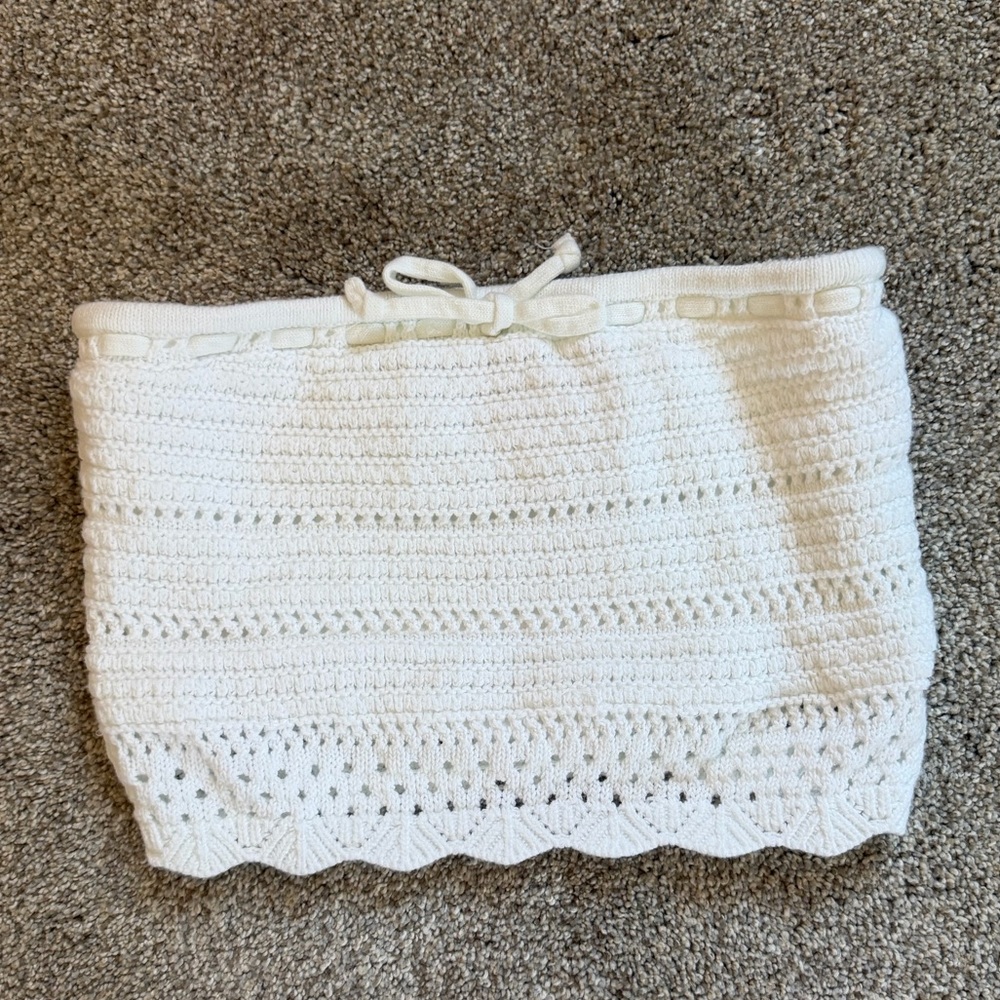 Hollister White Crochet bandeau crop top